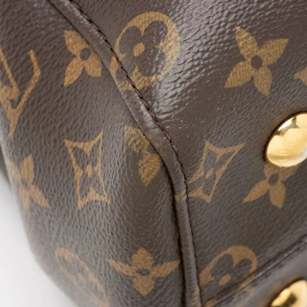 Louis Vuitton Monogram Canvas Venus Satchel